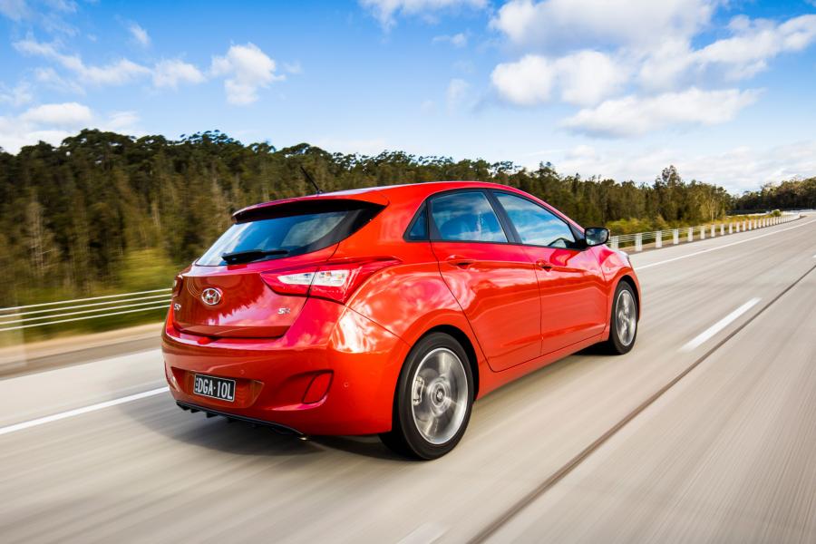  Hyundai i30 SR 2016 года  (фото 17 из 23)